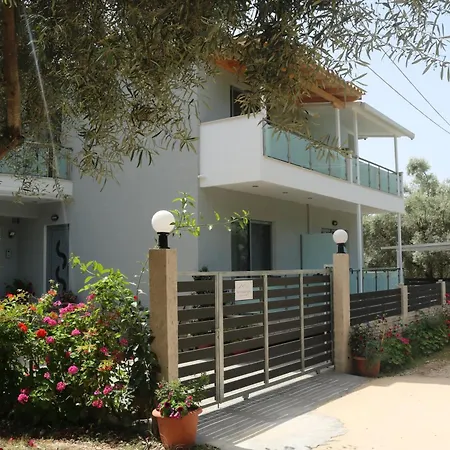 Michaelangelo Nydri (Lefkada)