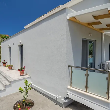 Apartment Michaelangelo Nydri (Lefkada)