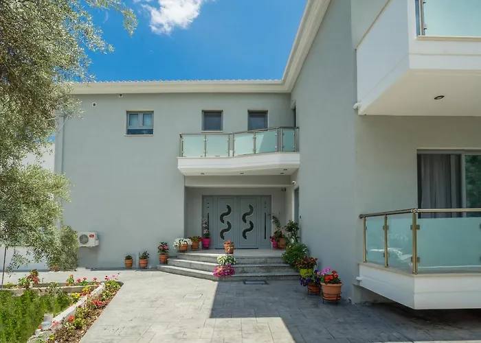 Michaelangelo アパート