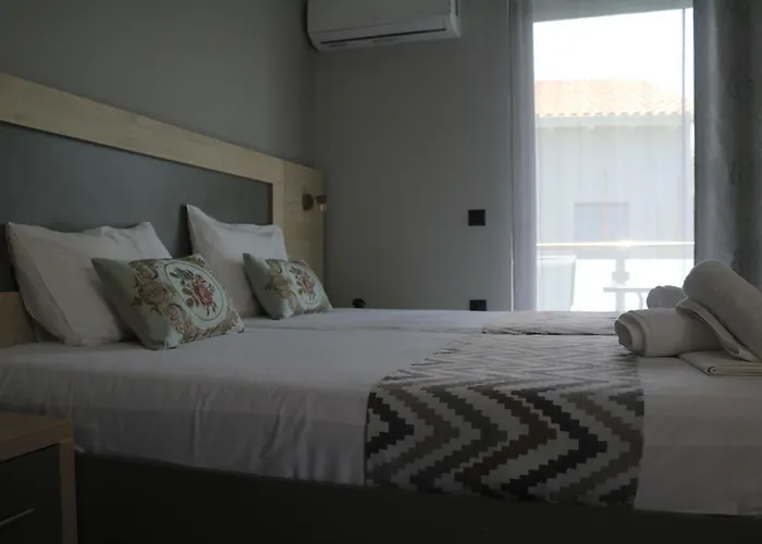 Michaelangelo アパート ニドリ